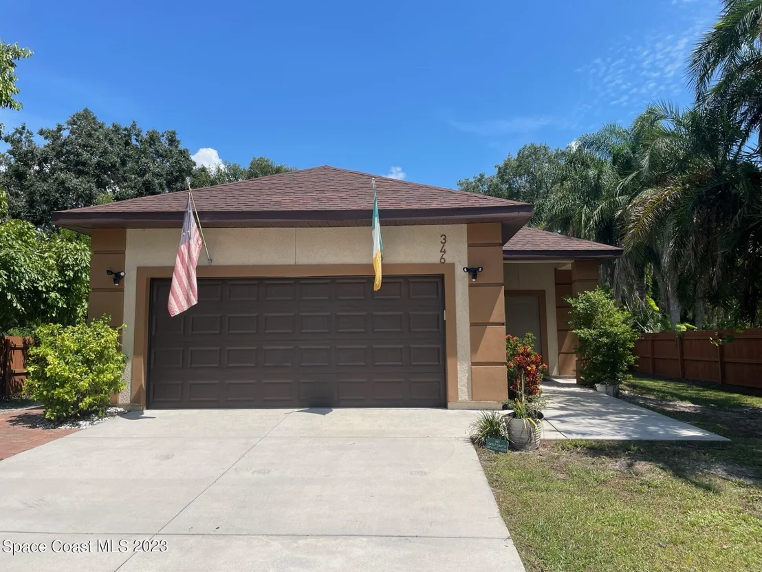 Photo of 346 Palm Avenue