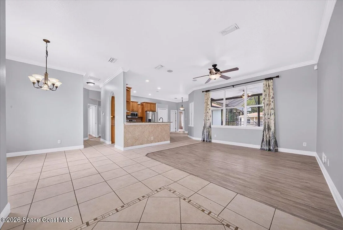 Photo of 6463 Flora Vista Place