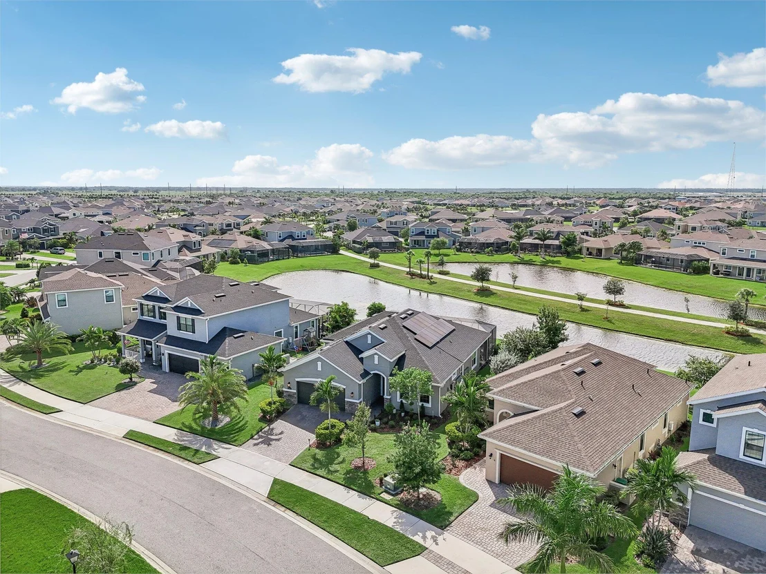 Photo of 7633 Poulicny Lane