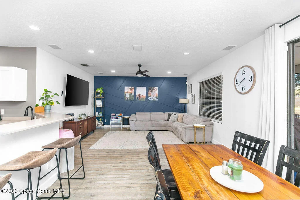 Photo of 1209 Bolle Circle