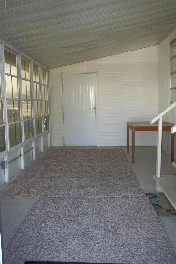 Photo of 3172 Indian River Drive NE