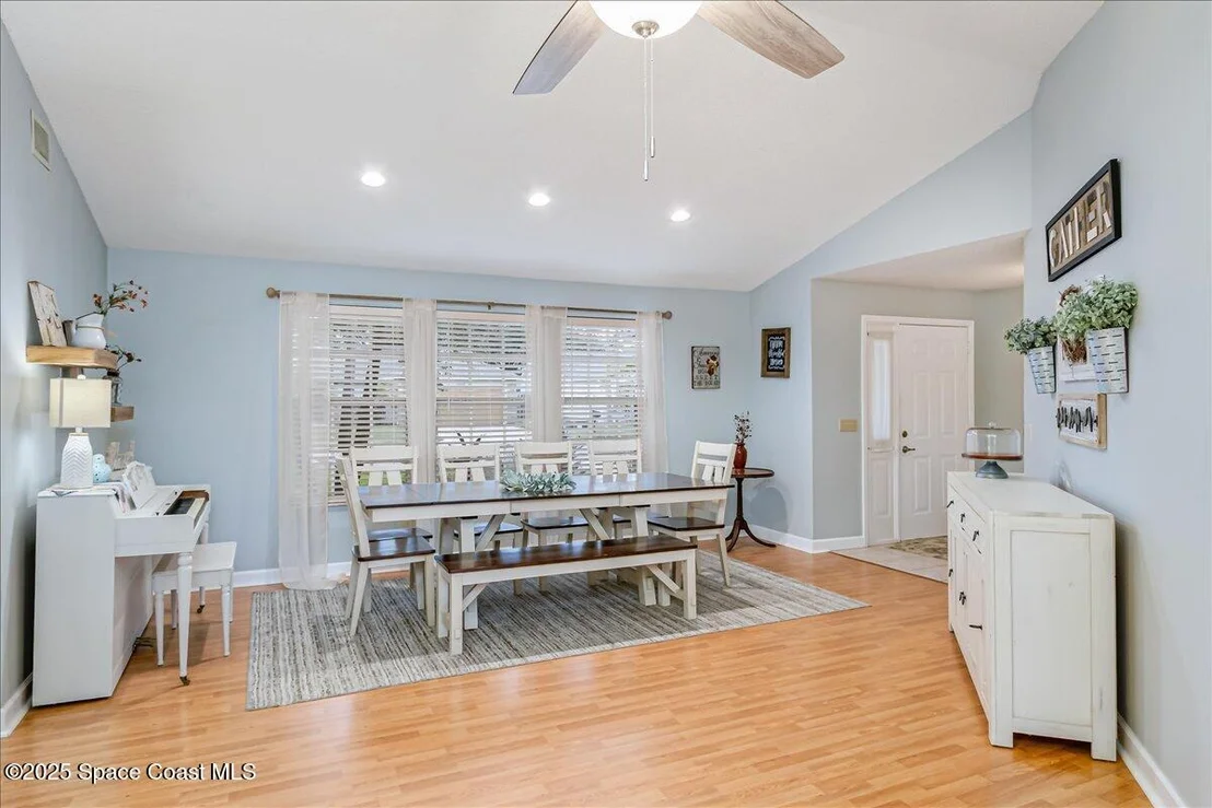 Photo of 4351 Silver Lake Drive