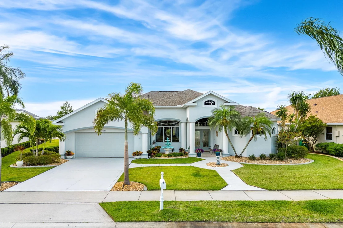 Photo of 1210 Starling Way