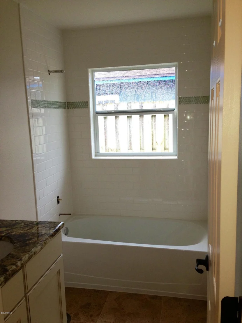 Photo of 460 Coconut Drive