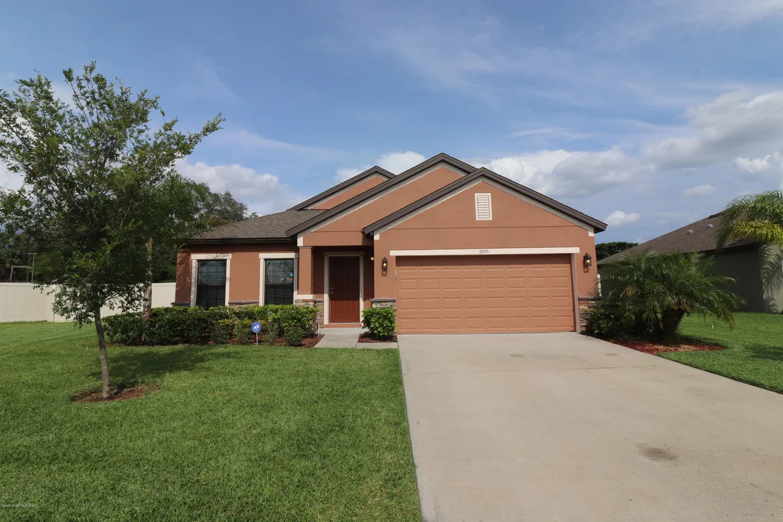 Photo of 1055 Sangria Circle