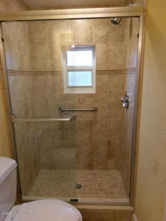 Photo of 667 Banyan Drive