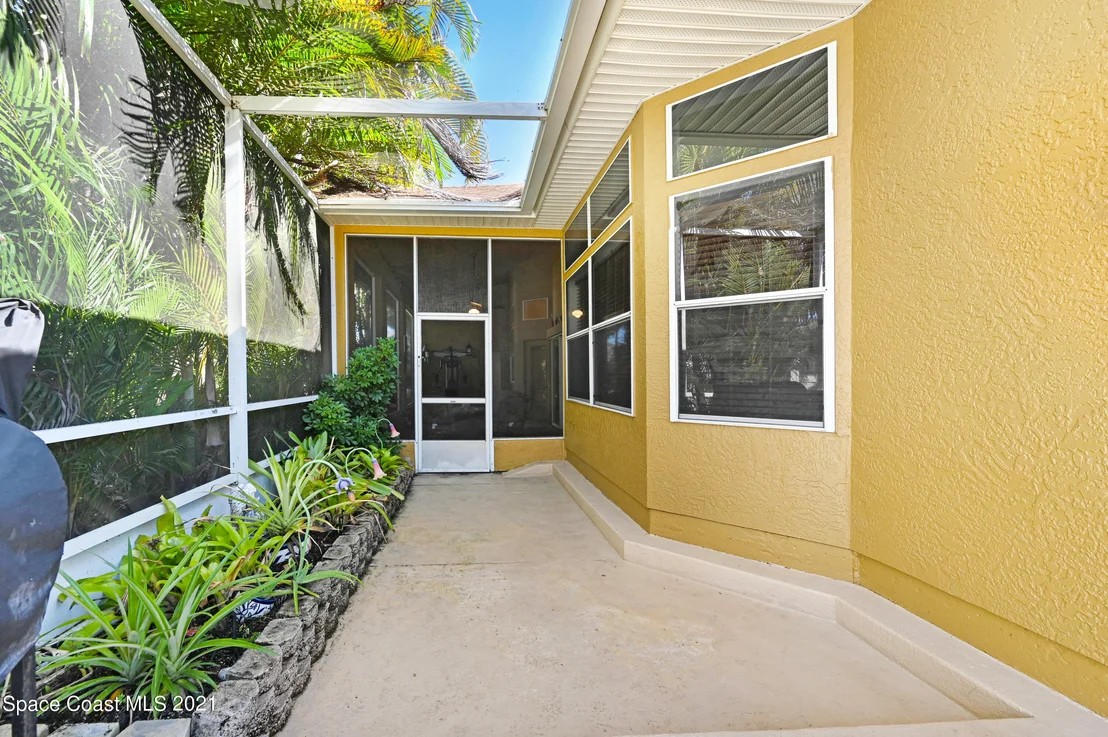 Photo of 346 Carmel Drive