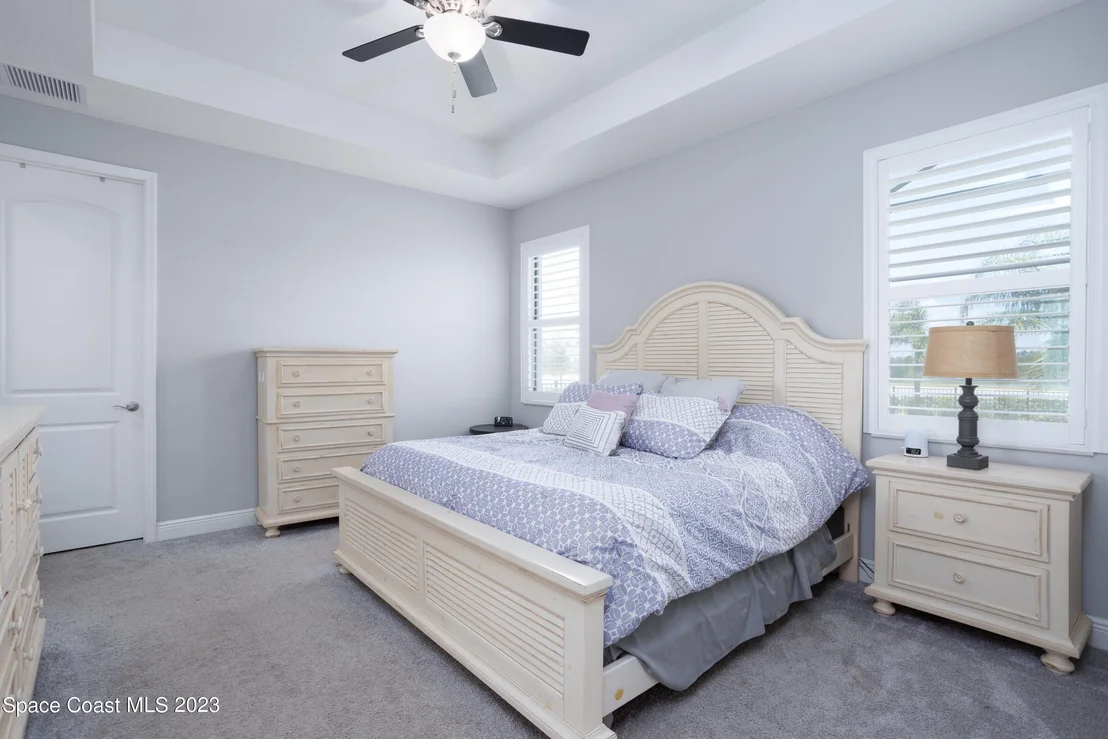 Photo of 7327 Bluemink Lane