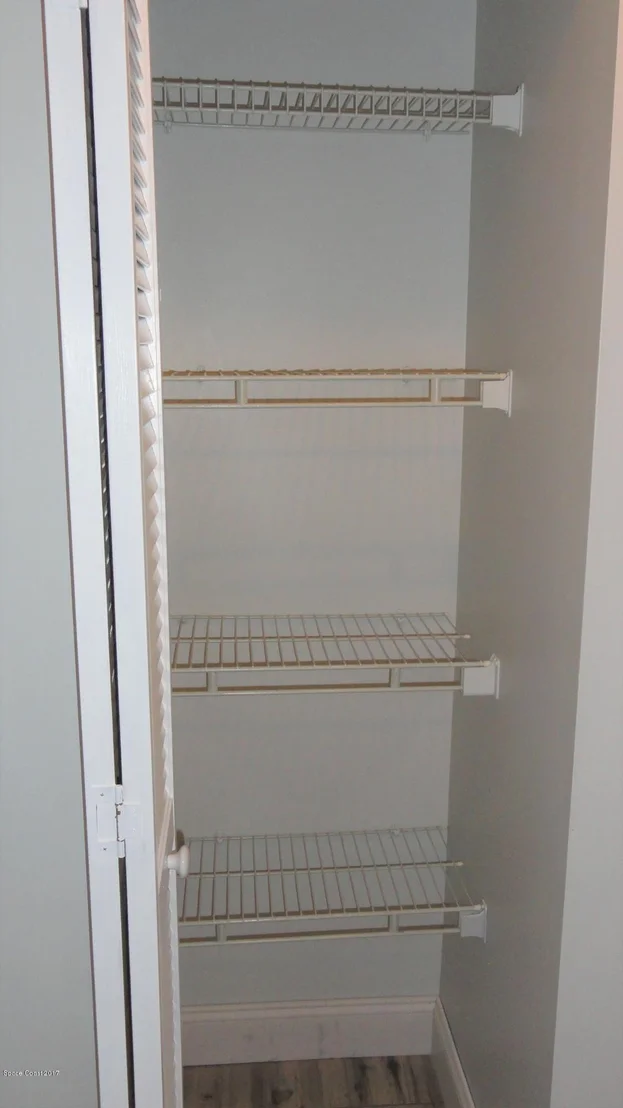 Photo of 6836 Cecil Road