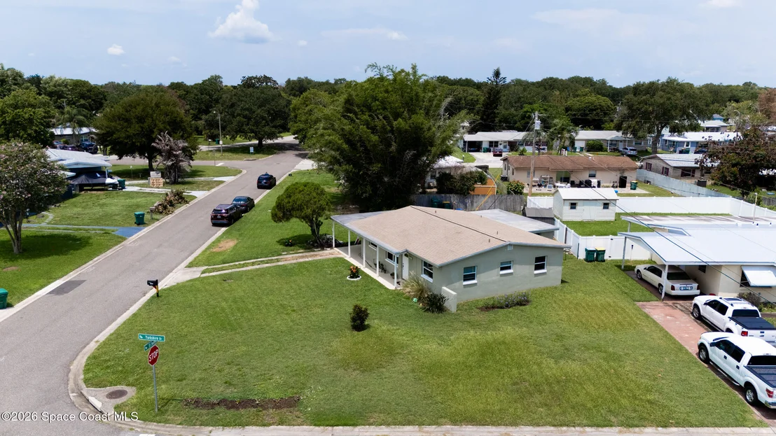 Photo of 2410 Saint Swithin Lane