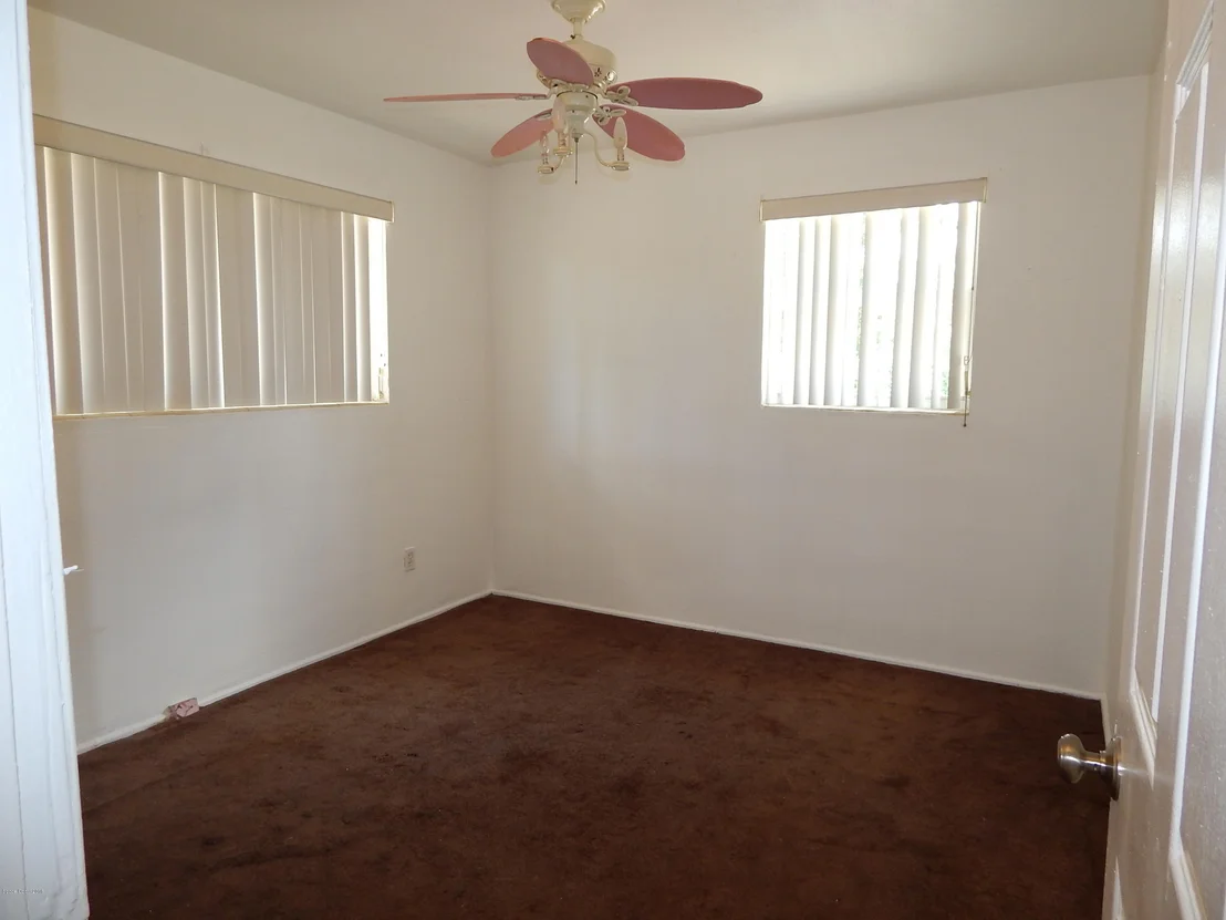 Photo of 1053 Myrtle Lane