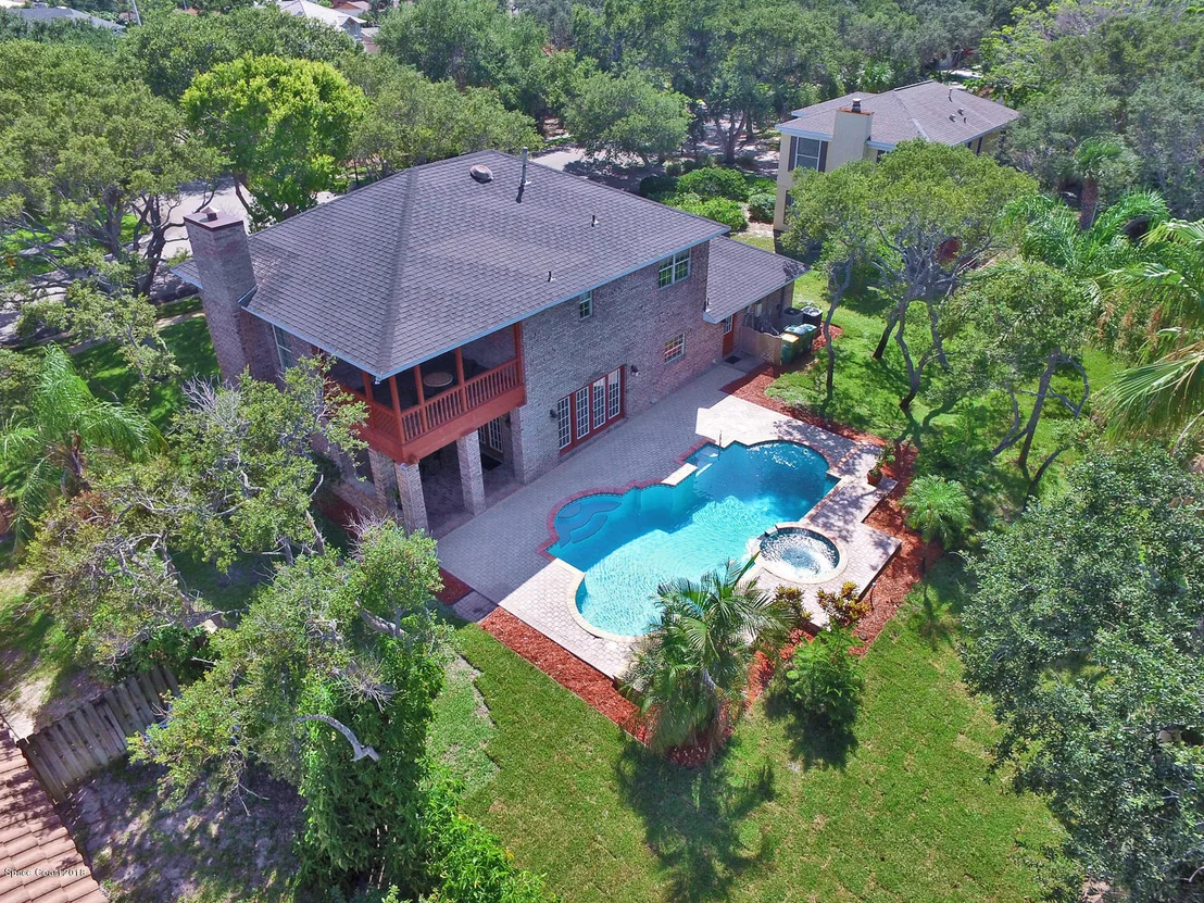Photo of 628 Peregrine Drive