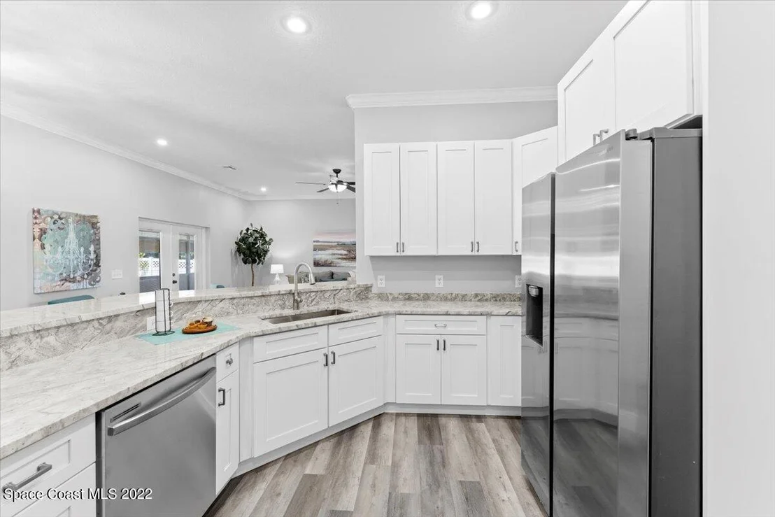 Photo of 1090 Emerald Road SE