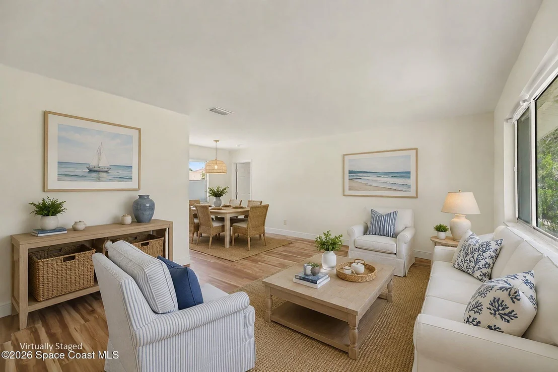 Photo of 952 Bayberry Lane