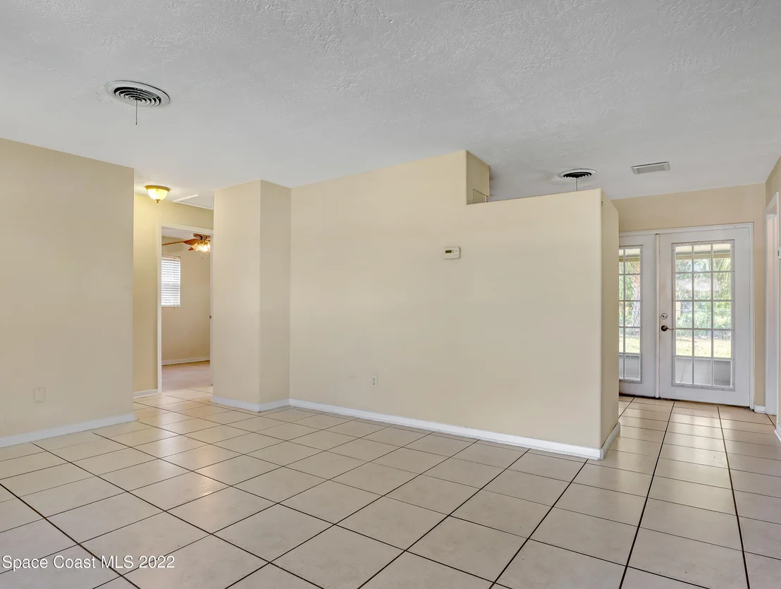 Photo of 1010 Barclay Drive