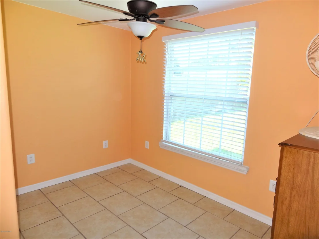 Photo of 829 Camellia Drive