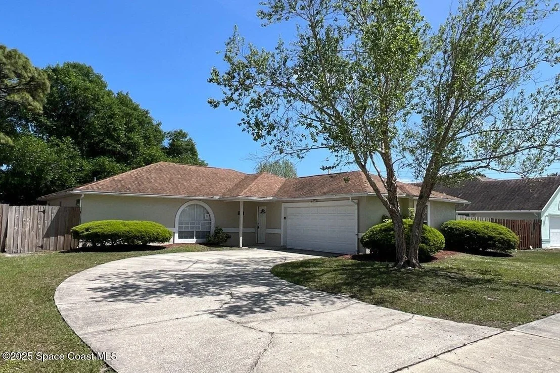 Photo of 814 Kara Circle