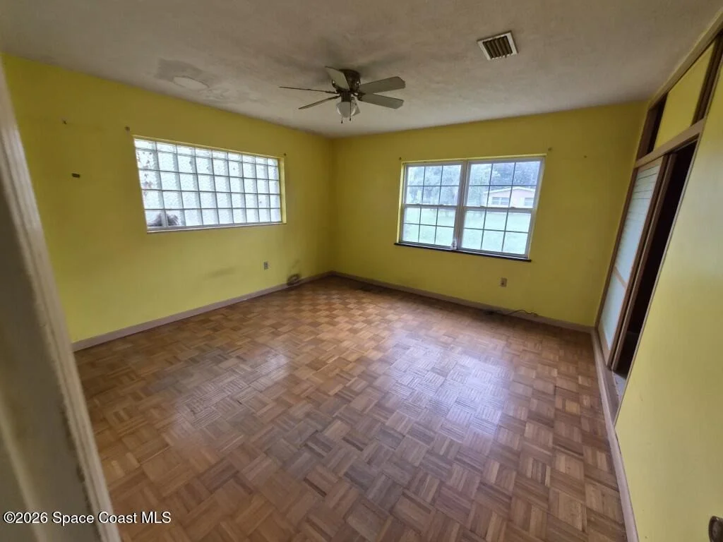Photo of 180 Lee Road