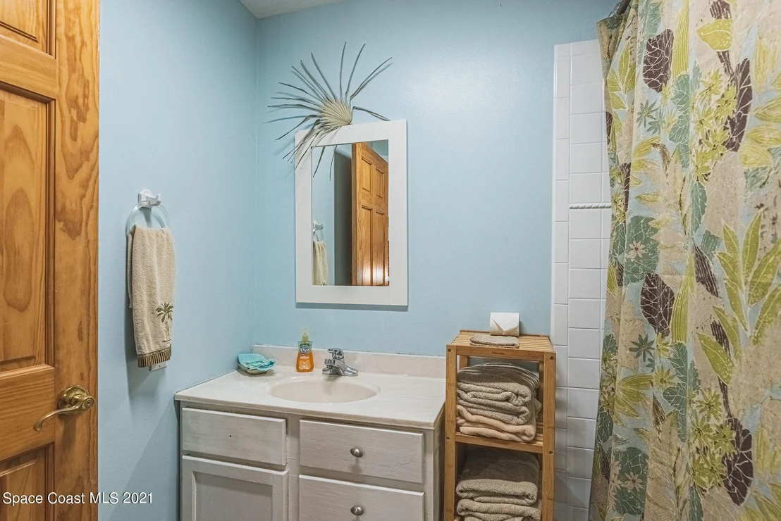 Photo of 104 Seagrape Road