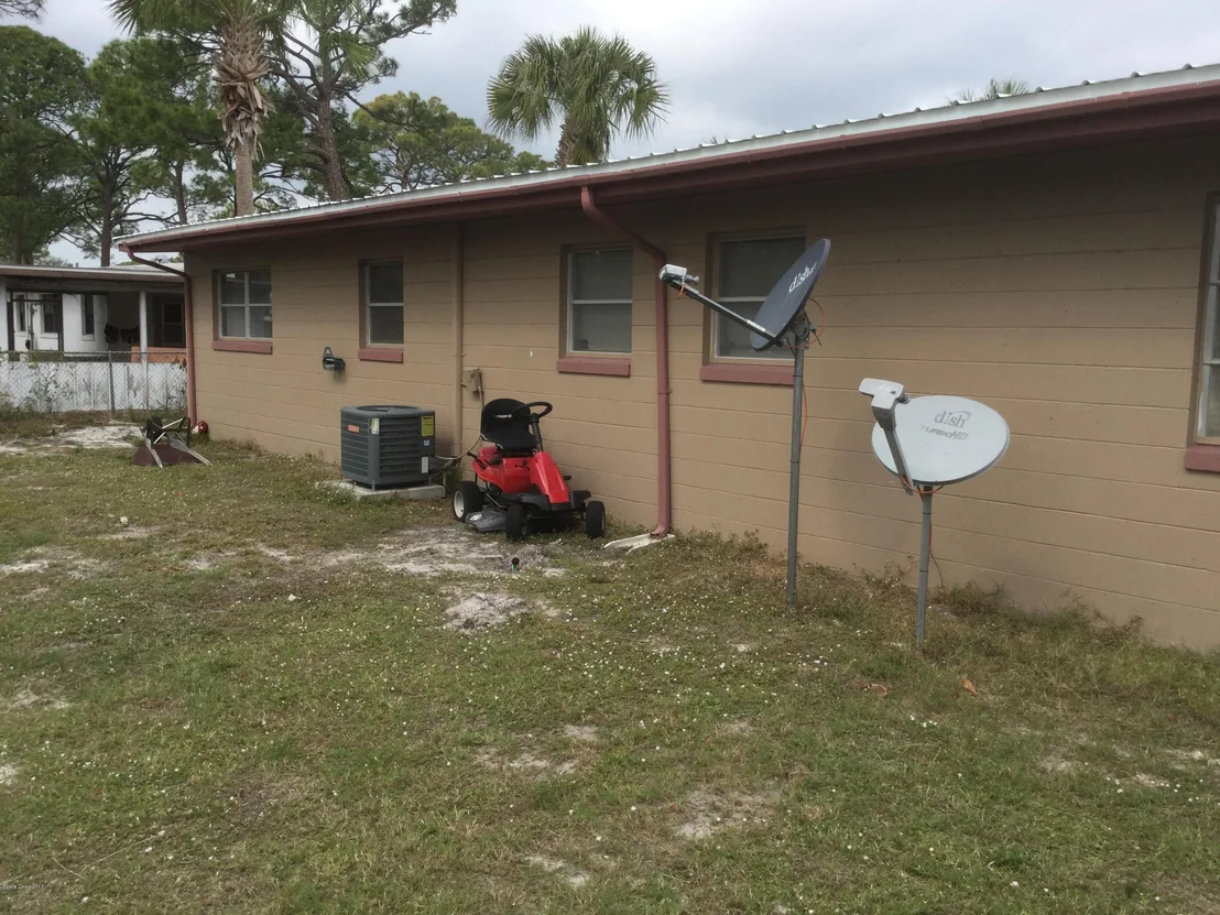Photo of 1051 Alamanda Lane