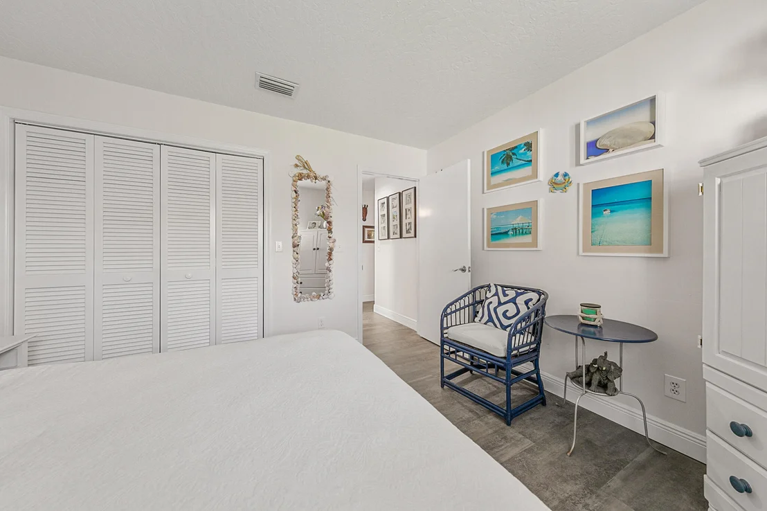 Photo of 2047 Bottlebrush Drive
