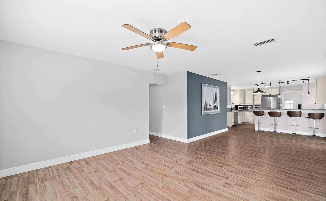 Photo of 179 Clairbourne