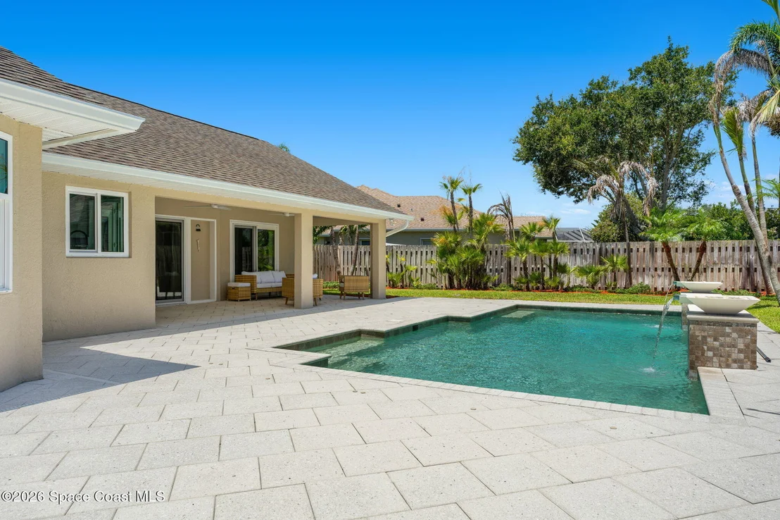 Photo of 5775 Sheffield Place