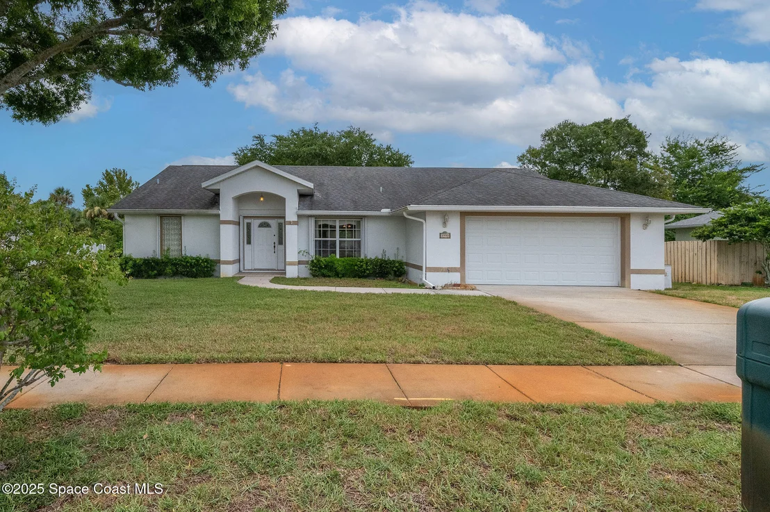 Photo of 3990 Tangle Drive