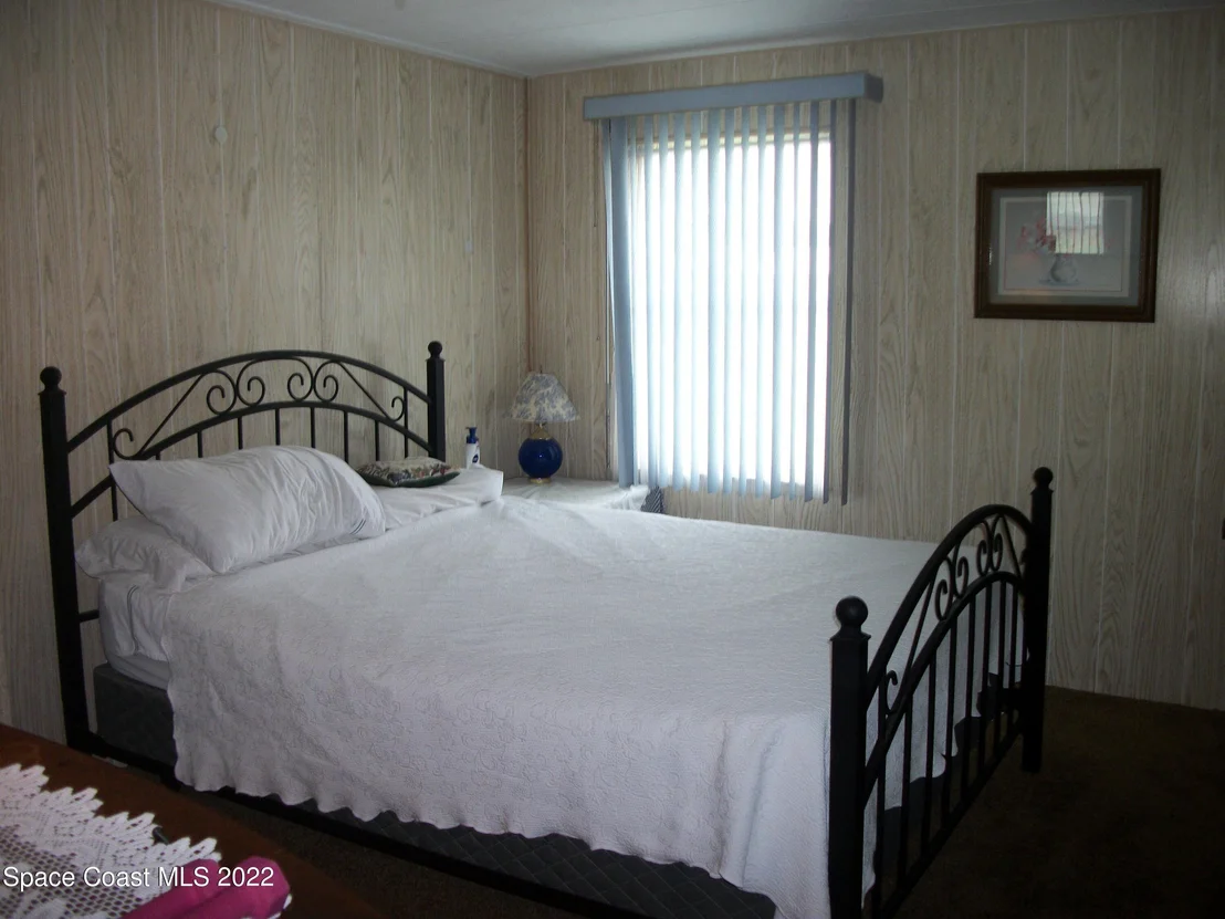 Photo of 1890 Coco Plum Street NE