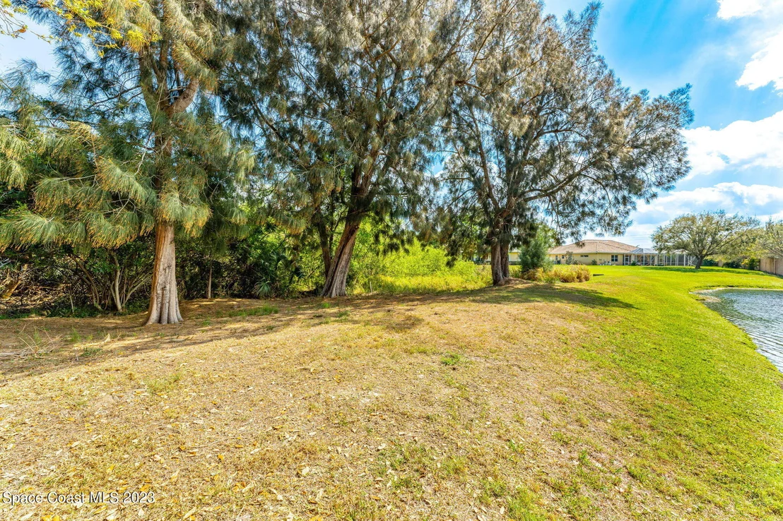 Photo of 1368 Centennial Way