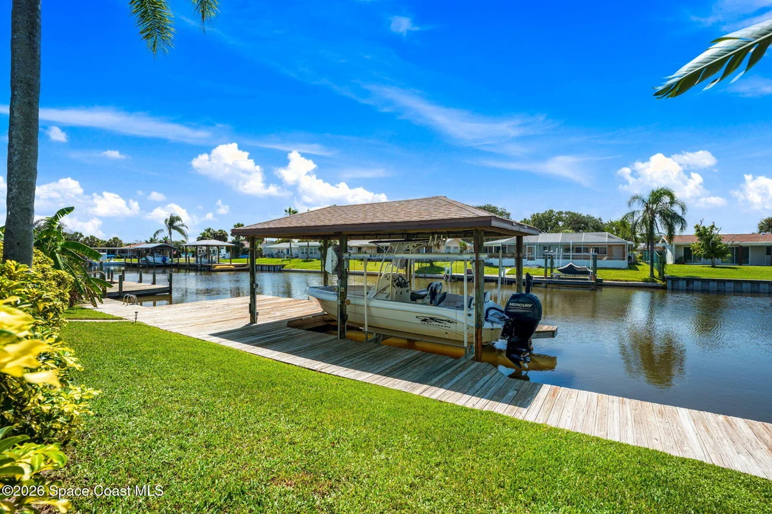 Photo of 17 Riverview Lane