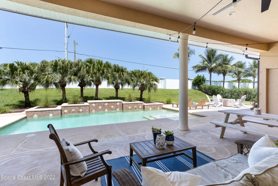 Photo of 207 Loggerhead Drive