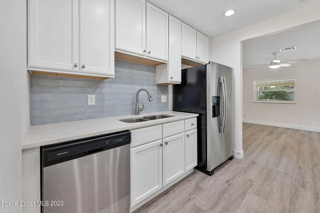 Photo of 2110 Palm Avenue