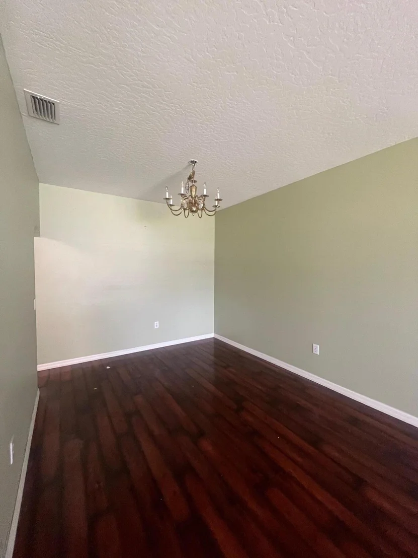 Photo of 764 Boc Circle NW