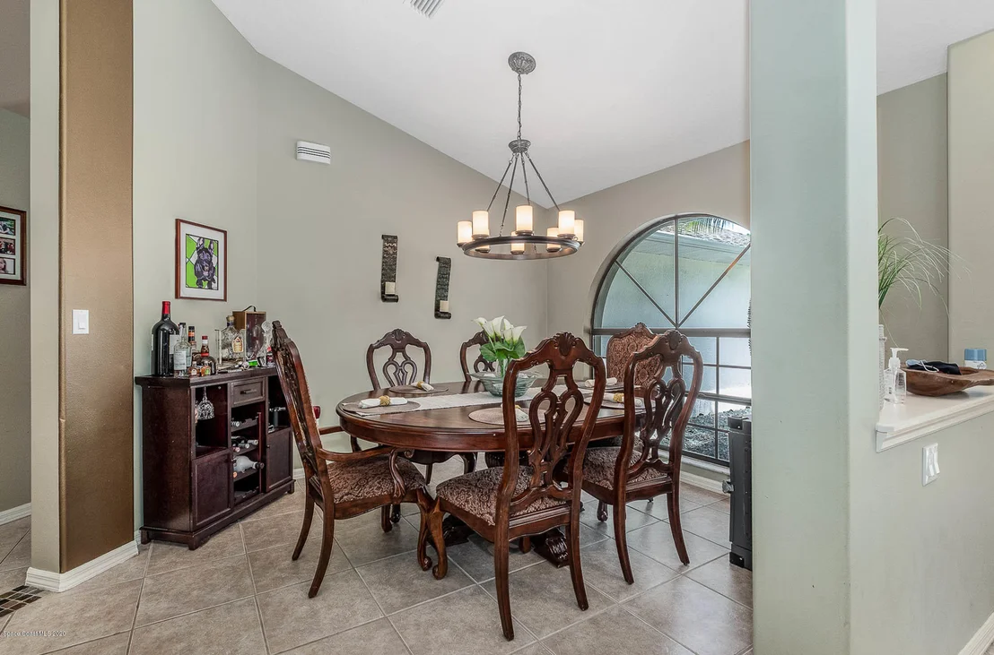 Photo of 5058 Alamanda Drive