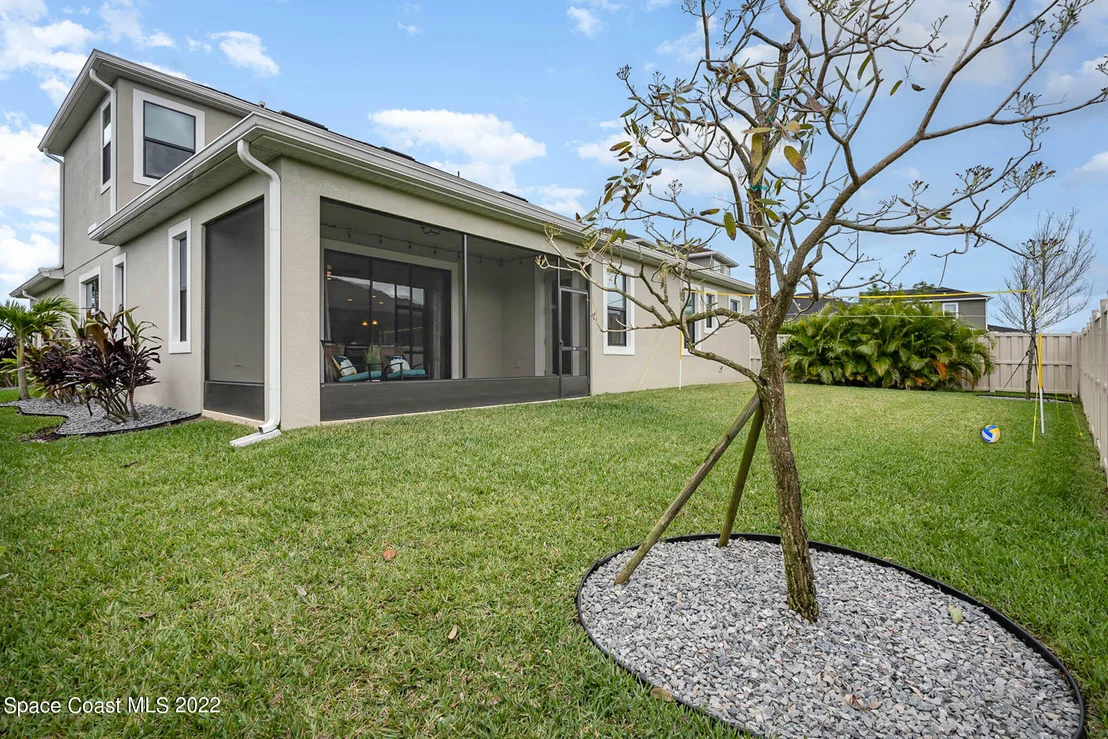 Photo of 7484 Poulicny Lane