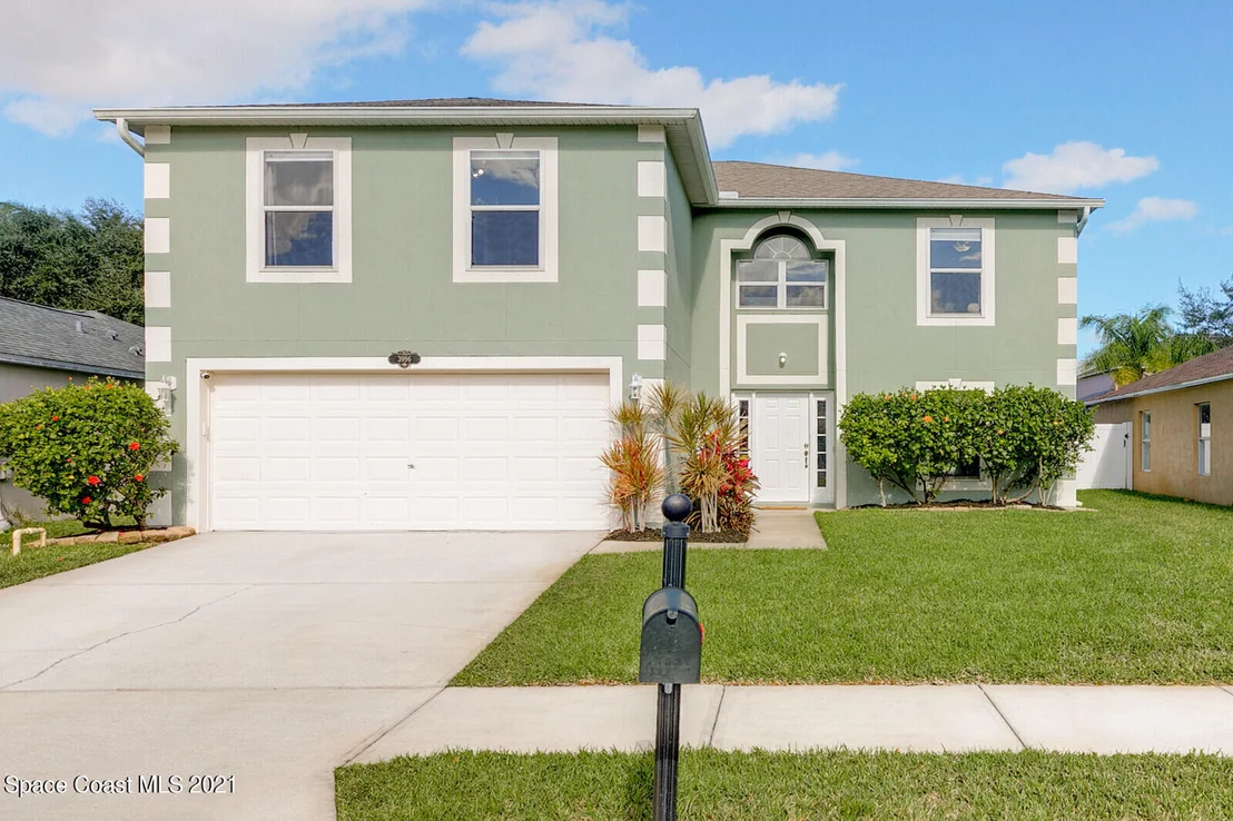 Photo of 3996 Four Lakes Drive