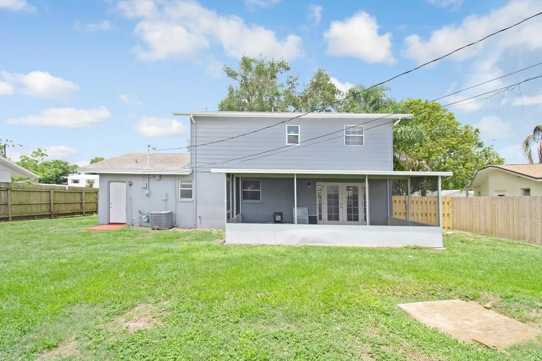 Photo of 1718 Hubbard Drive
