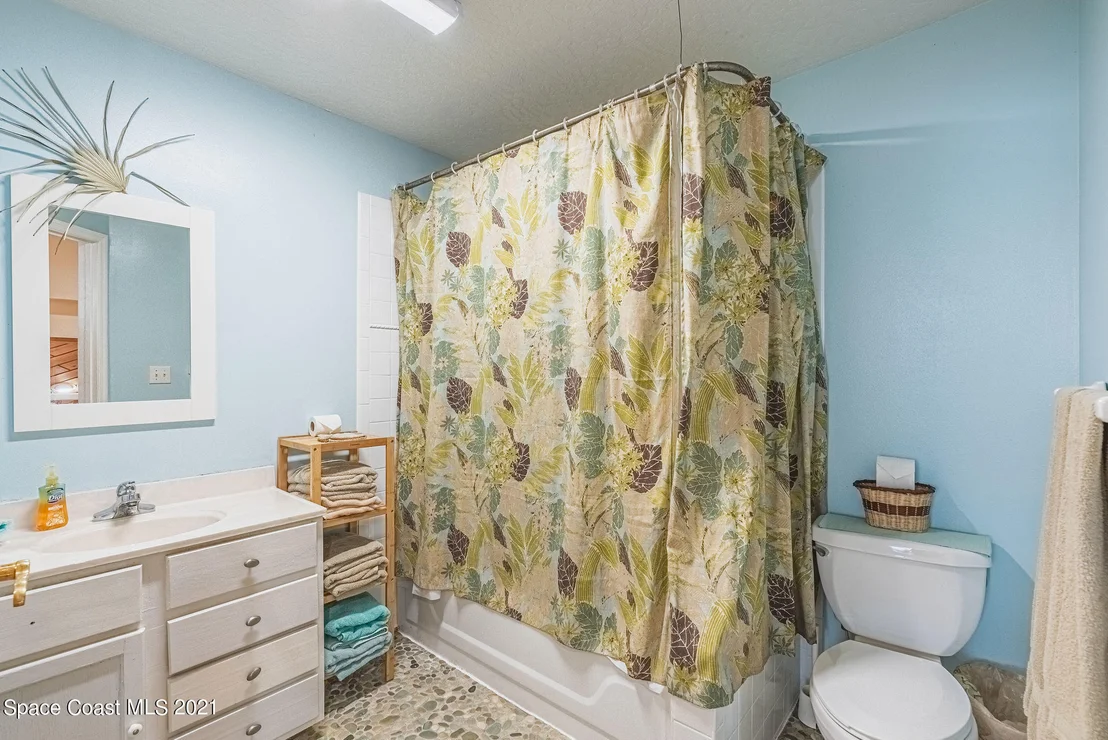 Photo of 104 Seagrape Road