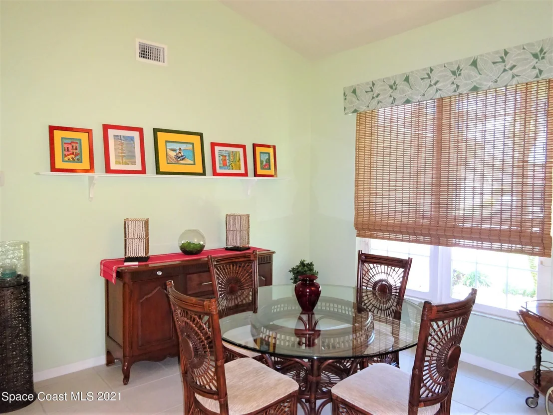Photo of 941 Pelican Lane