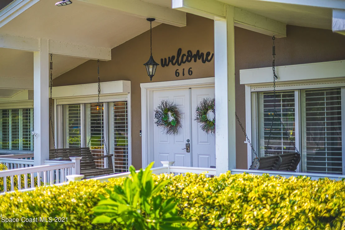 Photo of 616 Hibiscus Trail