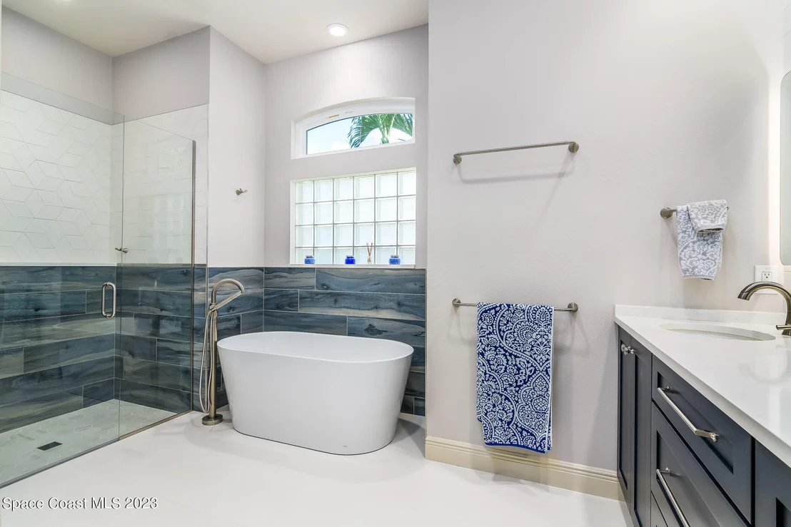 Photo of 6147 Arlington Circle