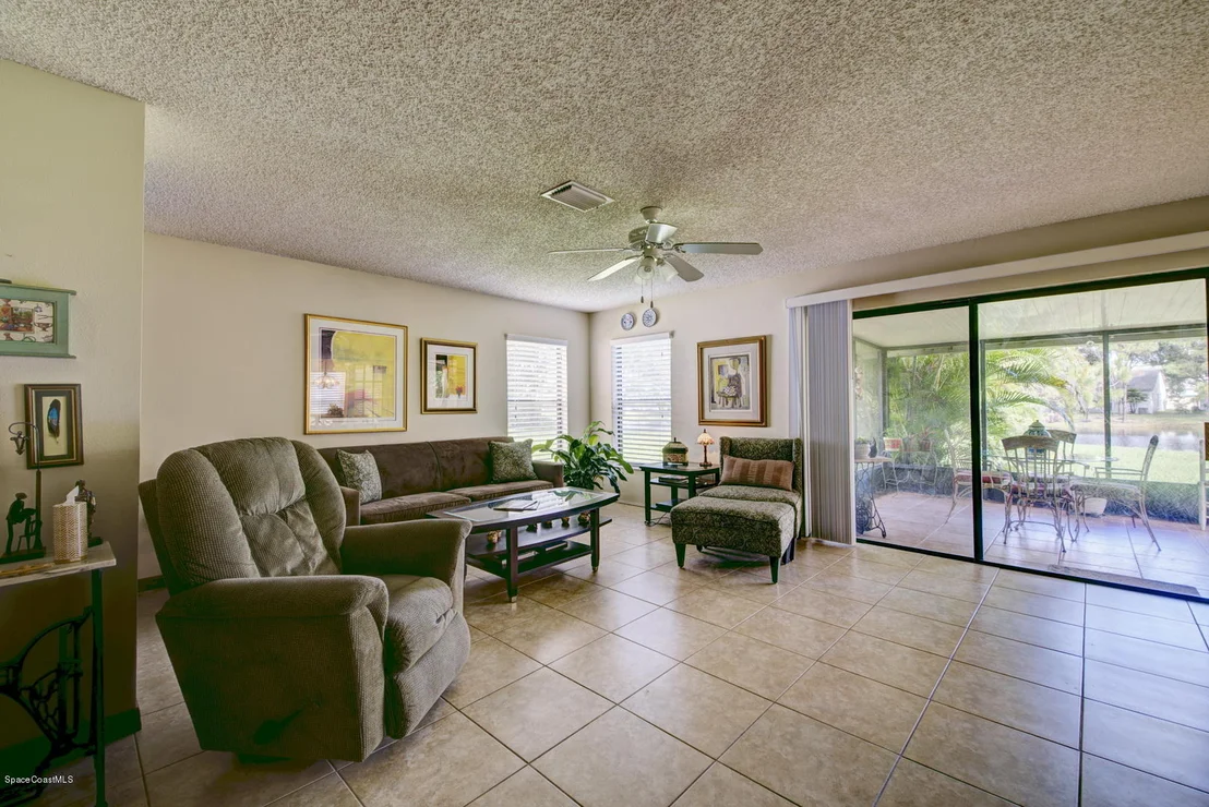 Photo of 1687 Clover Circle