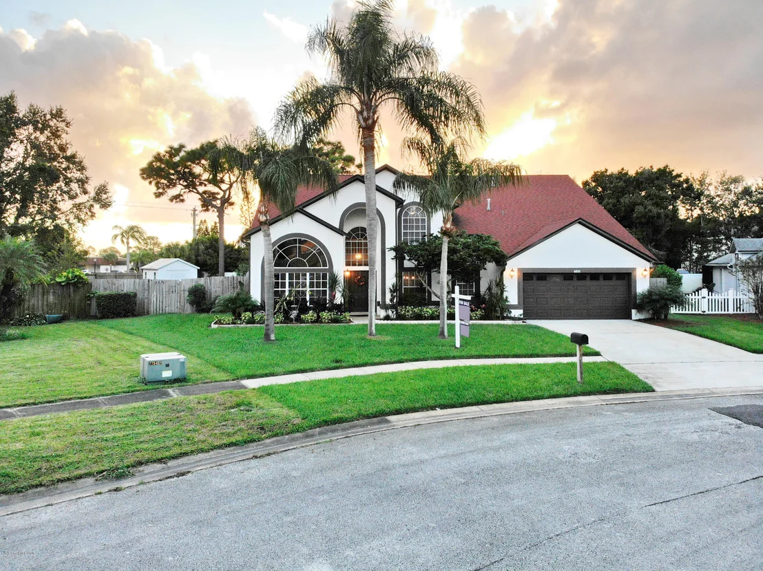 Photo of 2622 Lowell Circle