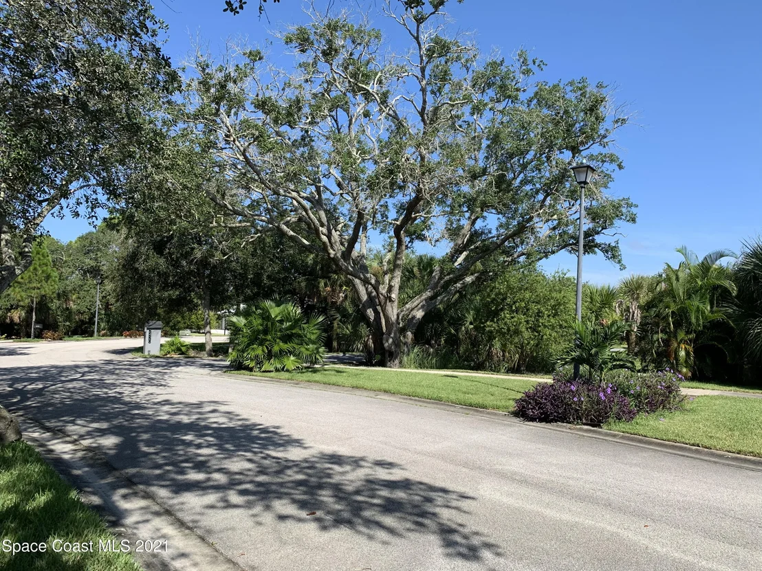 Photo of 2420 Pimlico Lane