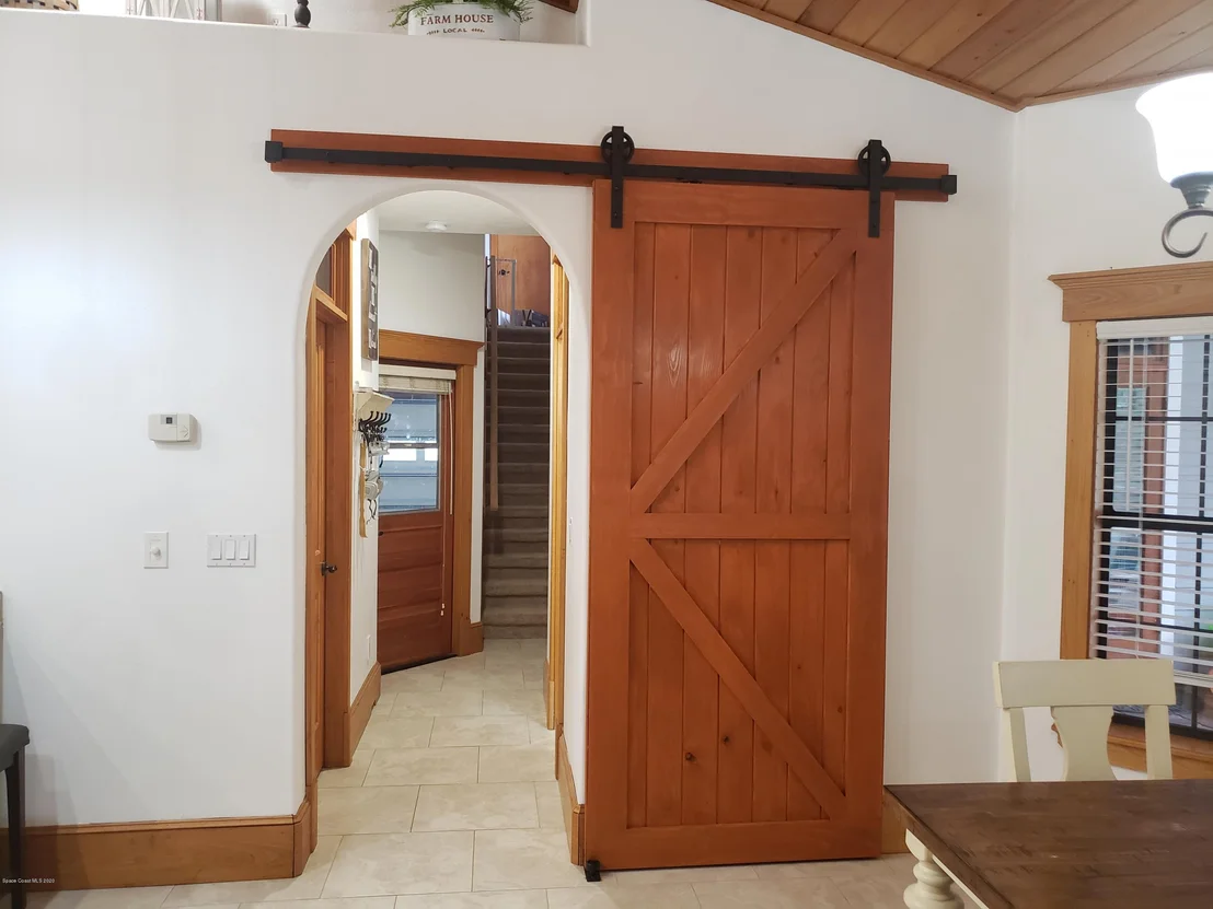 Photo of 555 Hale Road