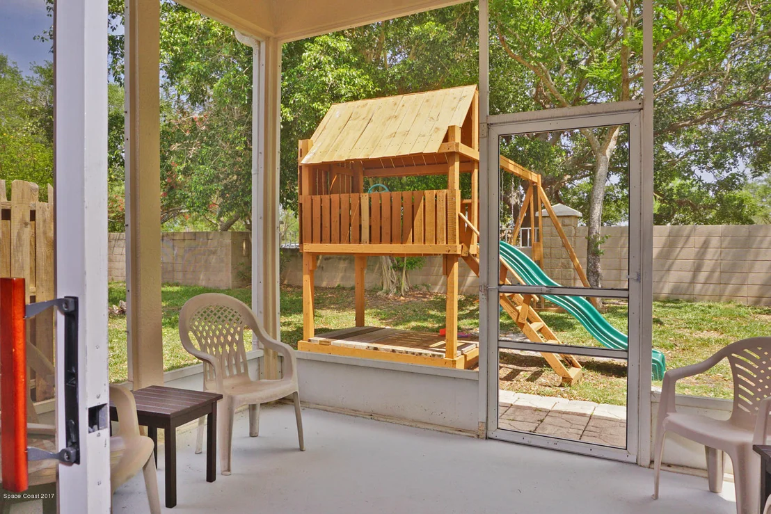 Photo of 7014 Hammock Trace Drive