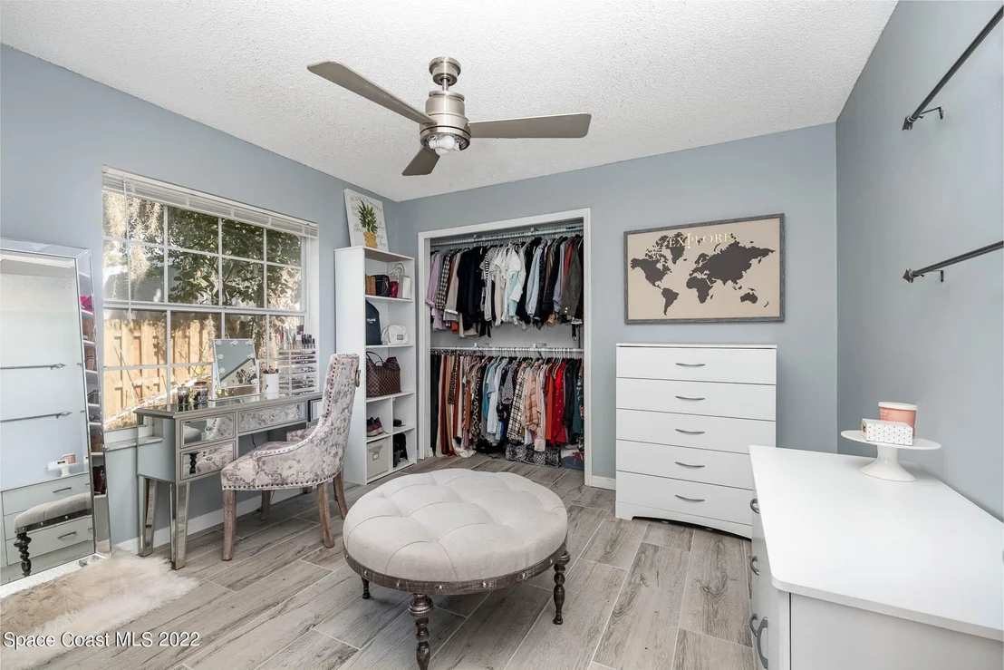 Photo of 1434 Van Eck Road NE