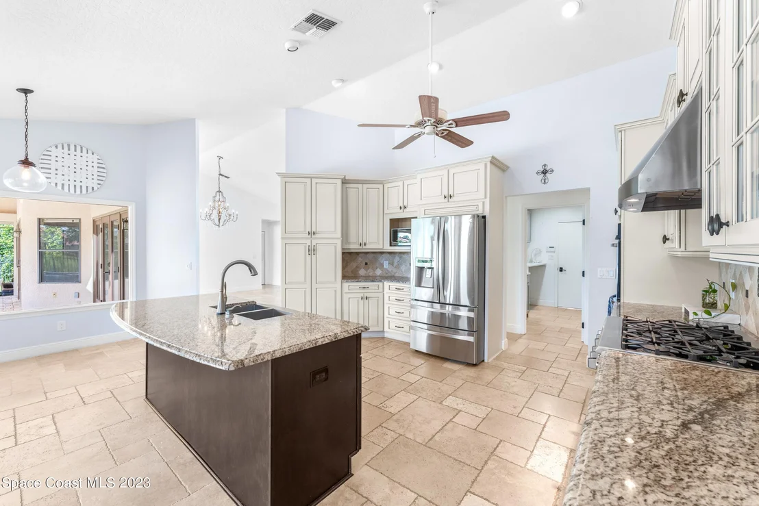 Photo of 673 Spring Lake Drive