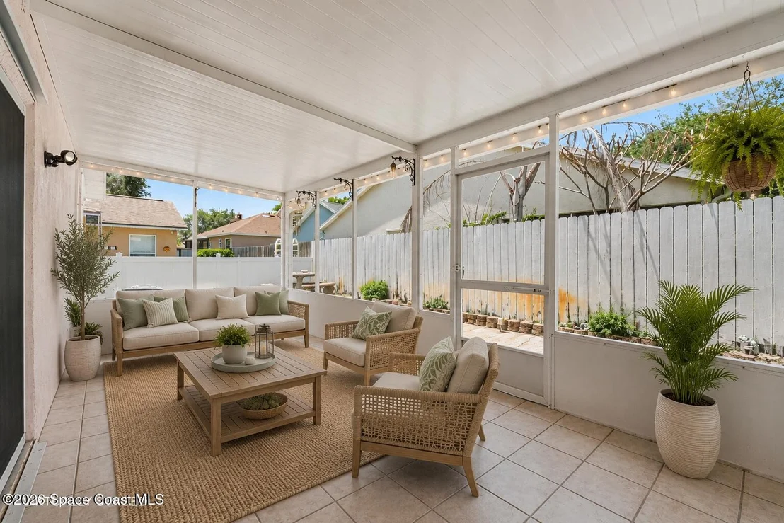 Photo of 2479 Coral Ridge Circle
